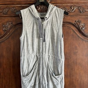 Athleta gray tunic vest, Size Small